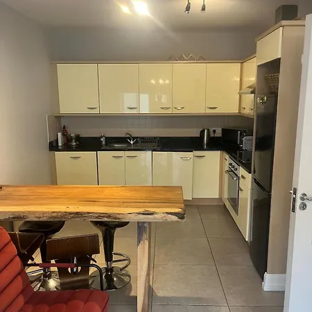 Lägenhet Salthill Haven Sleeps 5 With A Sea View *